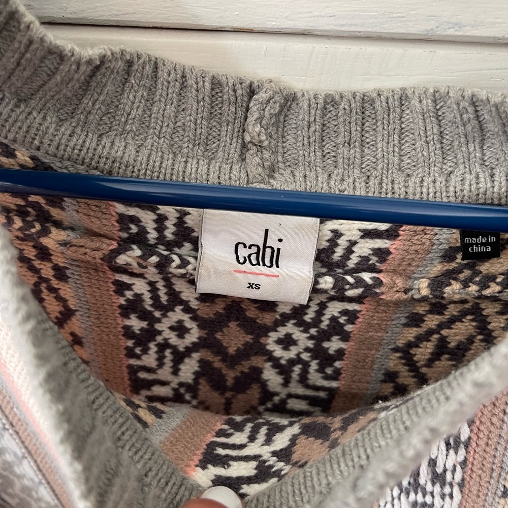 CAbi Gray and Pink Patterned Knit Sweater